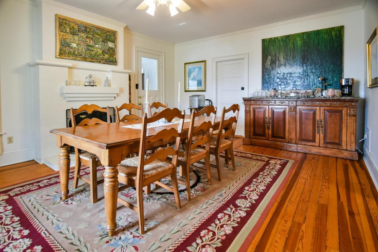 ווינסוויל Love Lane Bed & Breakfast מראה חיצוני תמונה