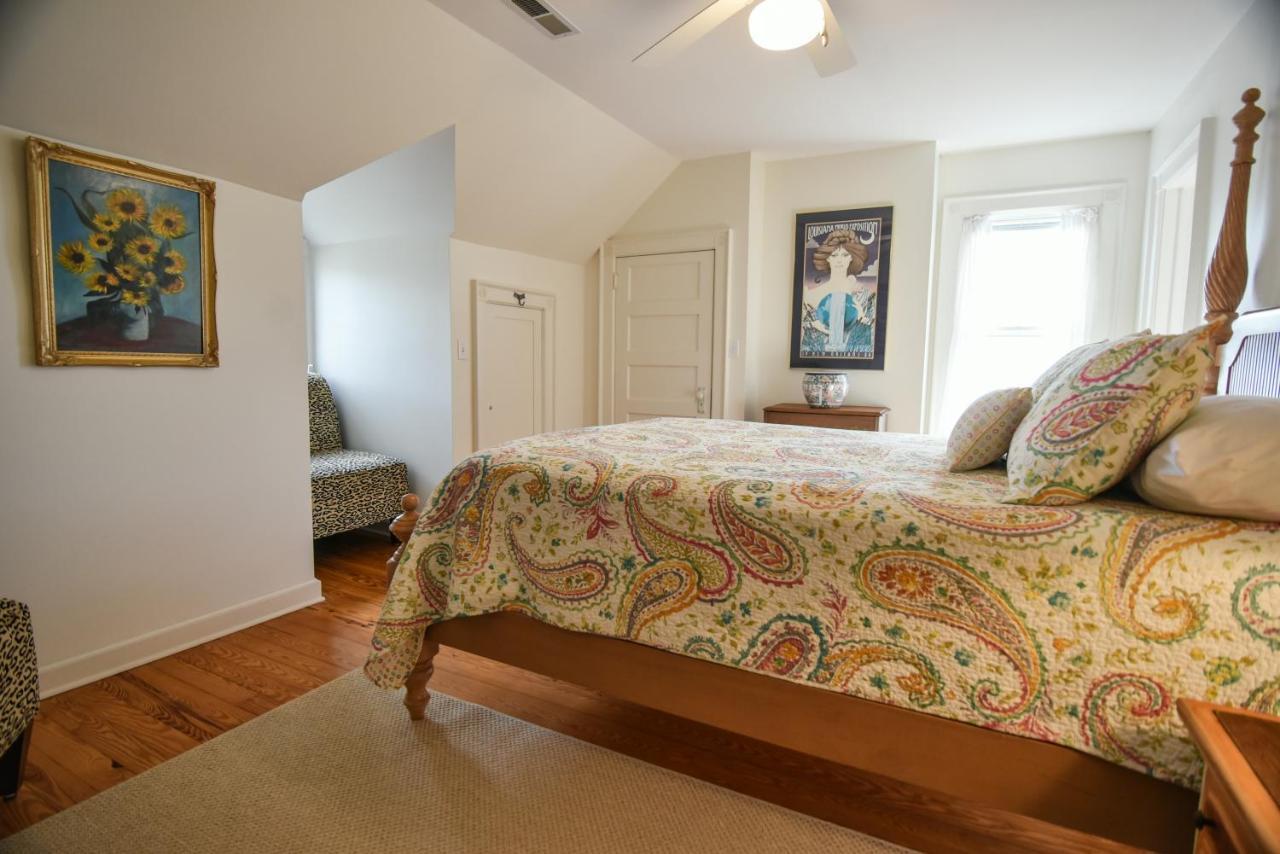 ווינסוויל Love Lane Bed & Breakfast מראה חיצוני תמונה