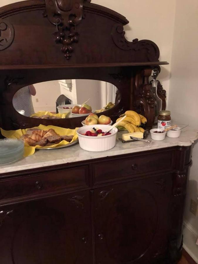 ווינסוויל Love Lane Bed & Breakfast מראה חיצוני תמונה